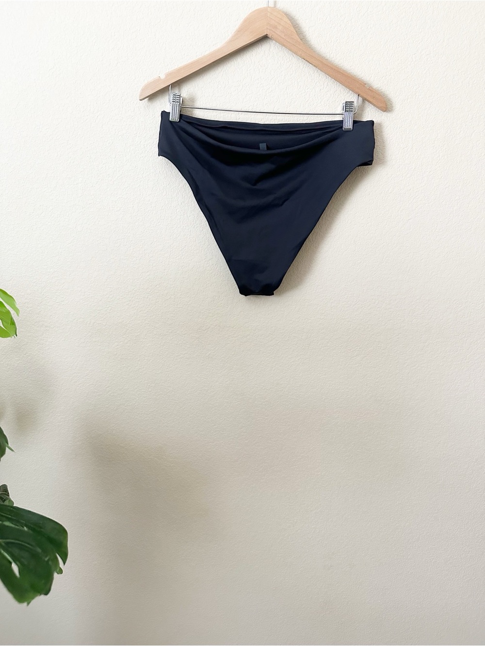 NWT SKIMS Signature Swim High Waisted Bikini Bottom XL